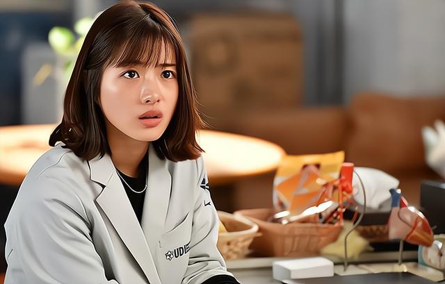 给母亲买个金手镯,我妈生日给她买了个金手镯