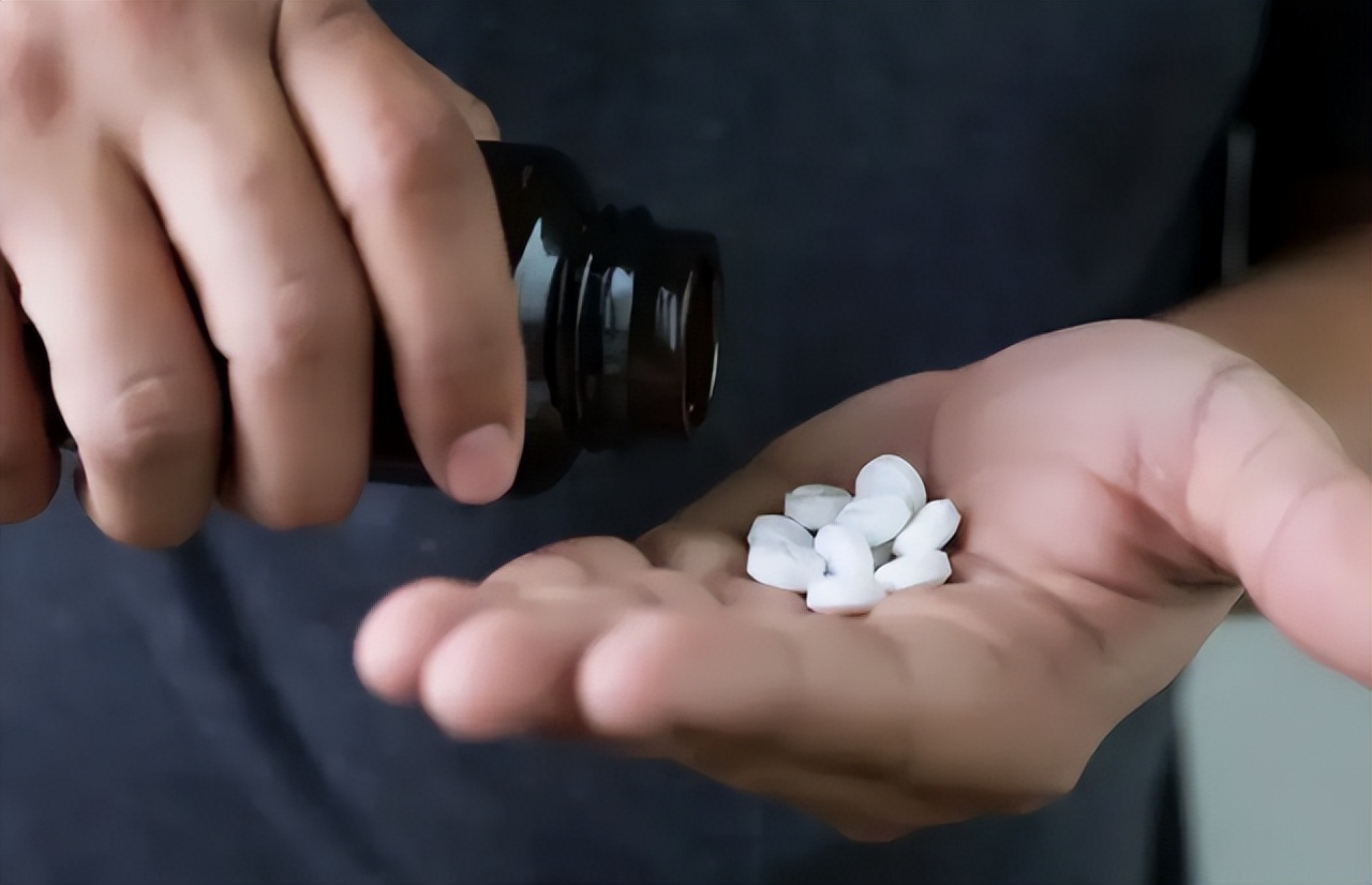 甲硝唑便宜又实用都能搞定哪些病,医生讲甲硝唑