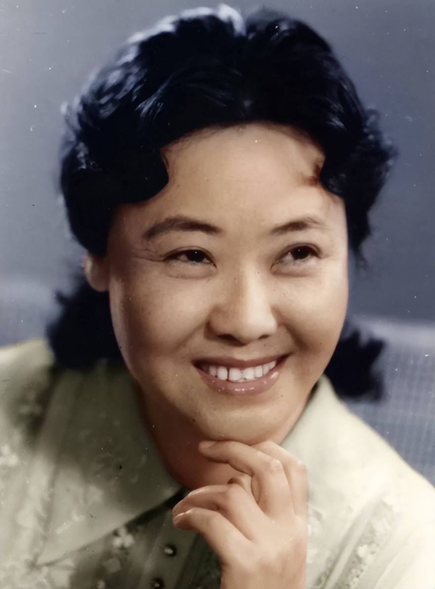 郭兰英婚姻近况,郭兰英结婚照片