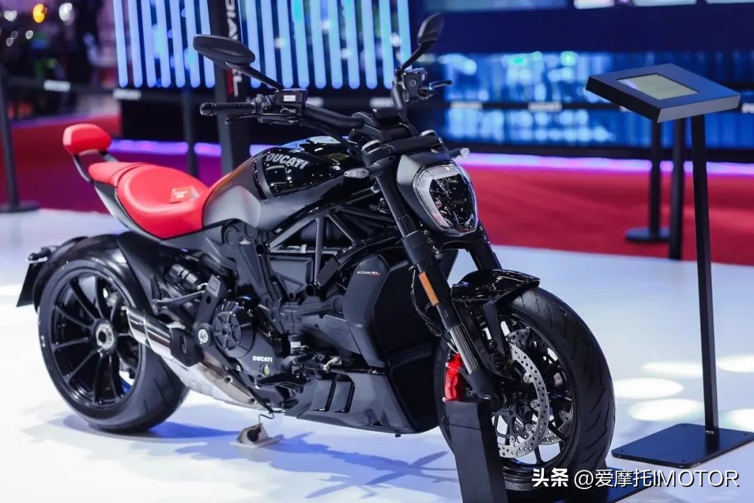 北京车展，杜卡迪上市全新大魔鬼DiavelV4