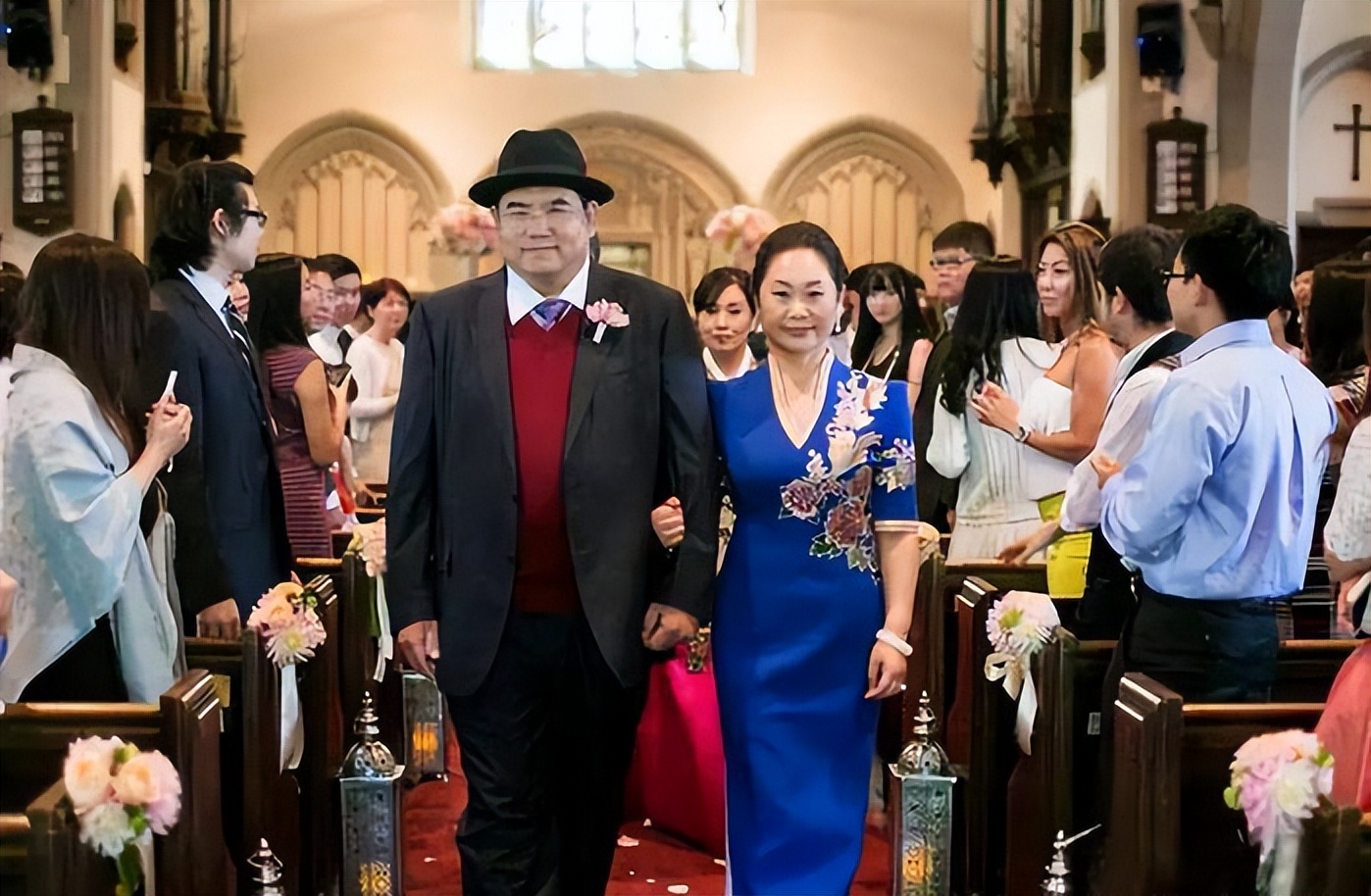 他靠卖豆腐起家坐拥半城财产,他卖豆腐起家