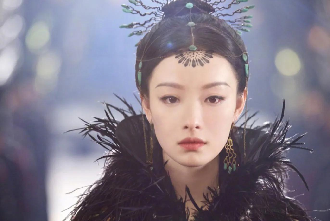 倪妮和井柏然哪一年分手的,倪妮先跟冯绍峰还是井柏然