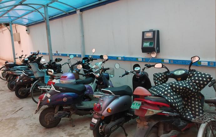 关于电动车充电正确的方法,电动车连续充电24小时电池会坏吗