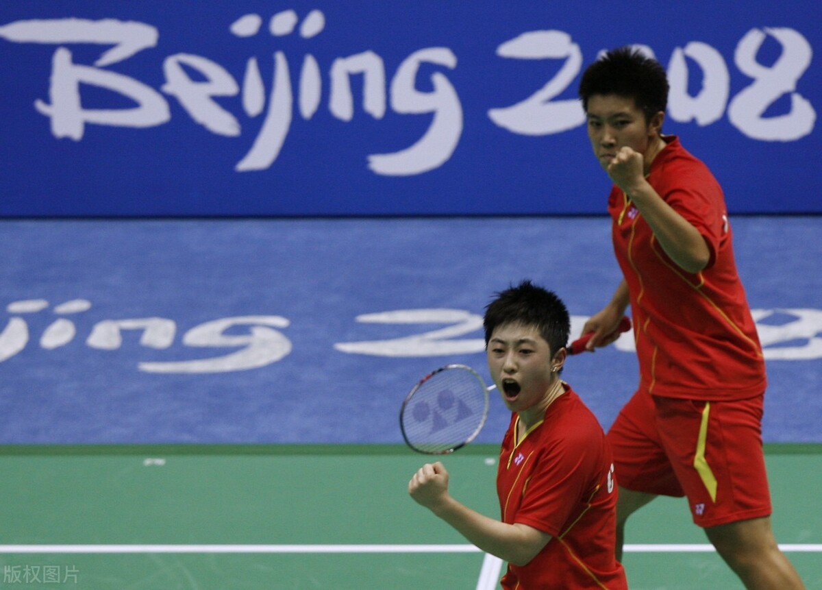 羽球林丹李宗伟颁奖,林丹李宗伟打女双