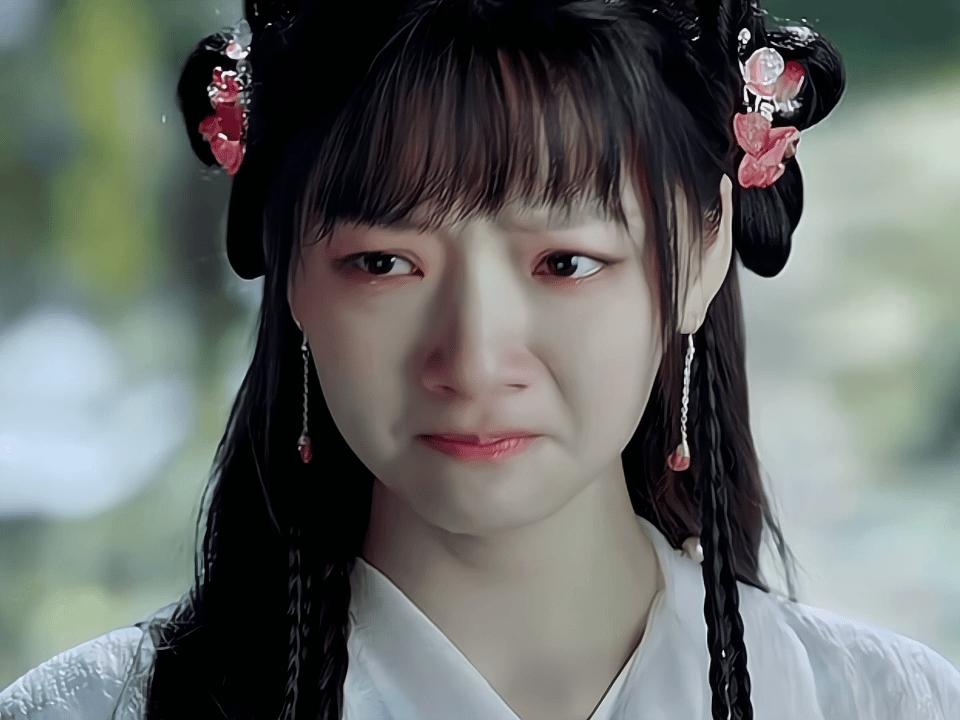 杨颖王楚然任敏霸屏,任敏新造型齐刘海