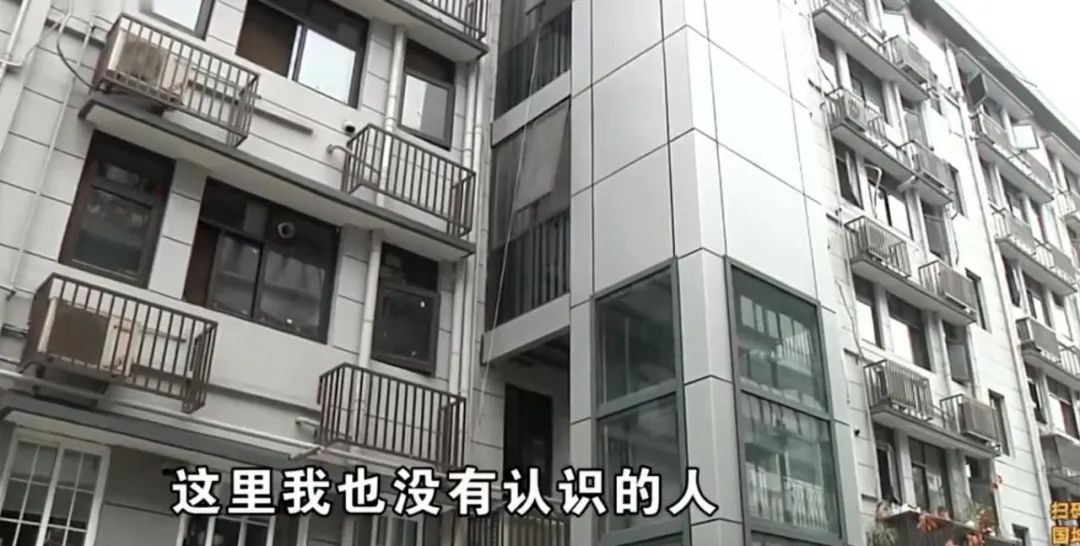 无缘无故收到一套女士内衣,莫名收到内衣快递但是自己没买