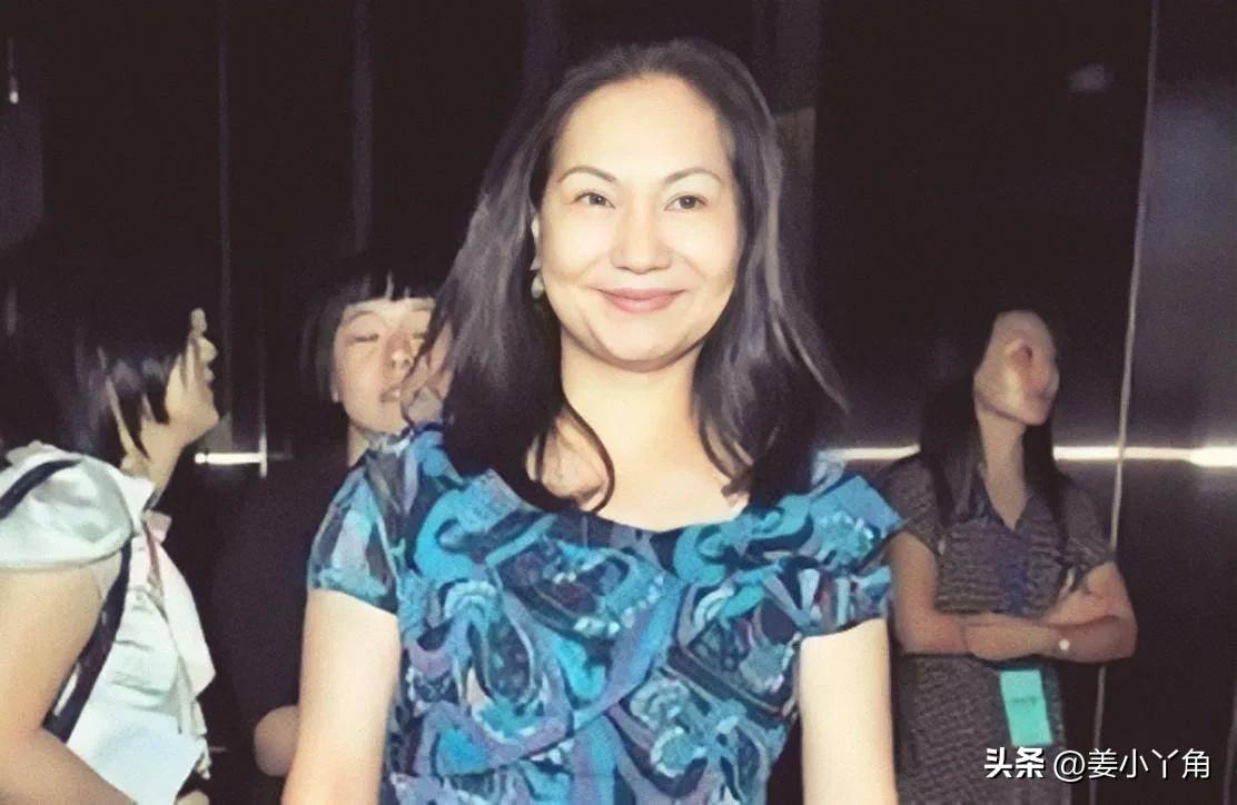 大s妈年轻时长什么样子,大s妈为什么跟汪小菲走得近