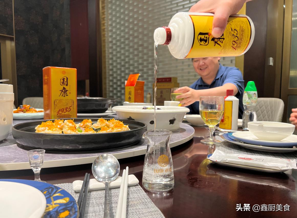 西凤酒为什么口感不好,西凤酒到底哪一款好喝性价比高