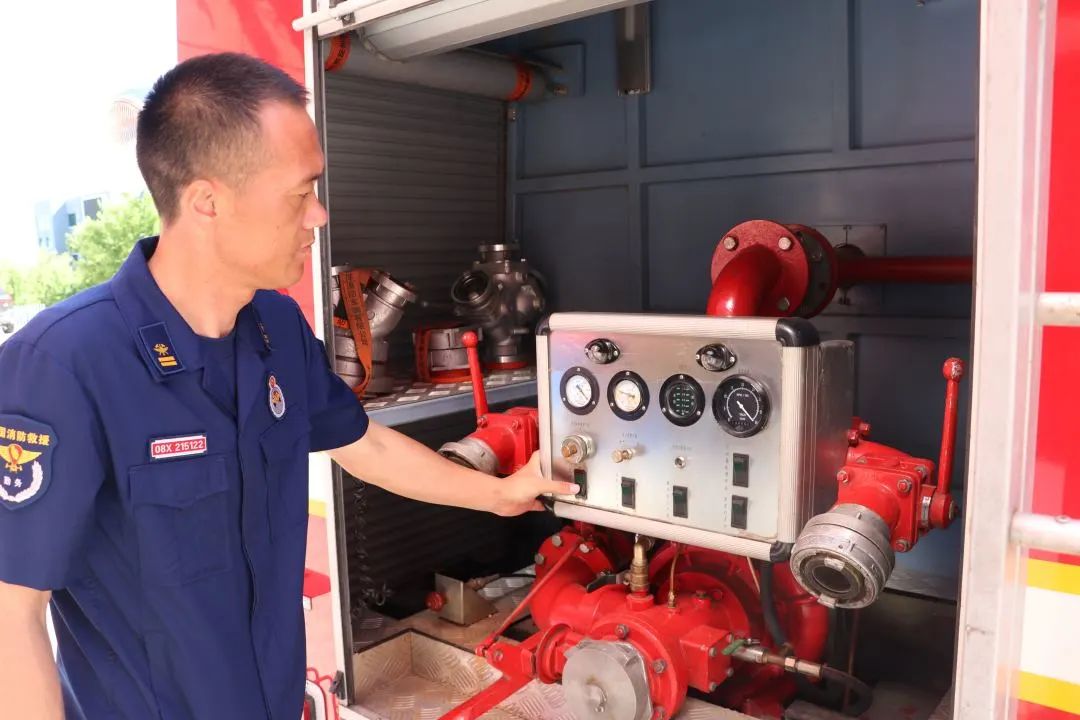 坚定信心跟*党**走重整行装再出发——黑河市消防救援支队指战员学习*党**的二十大报告心得体会展示（二）