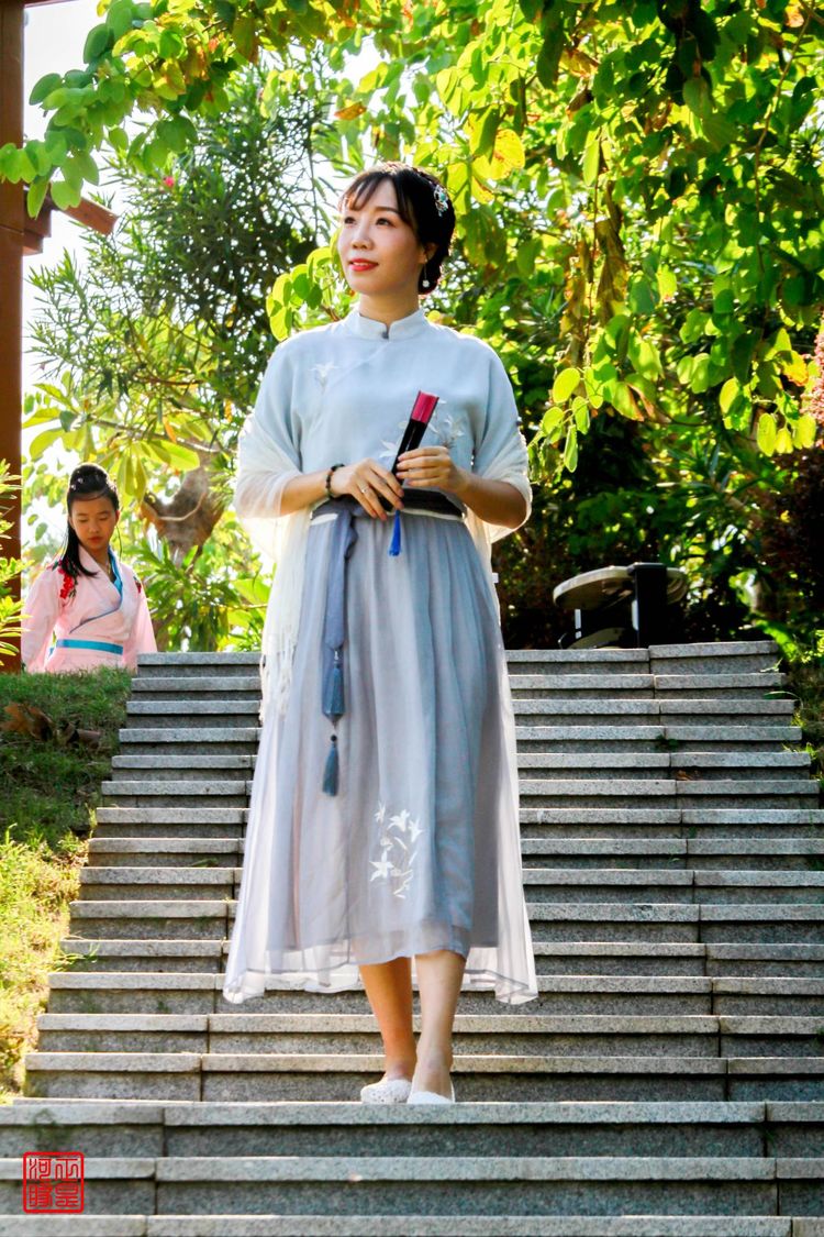 各领风骚全诗,各领风骚是哪首诗