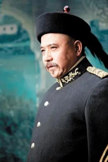 孙淳:与初恋妻子相伴一生,66岁无子女成为他人生中的唯一遗憾