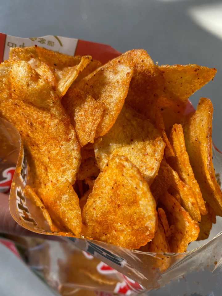 适合囤在宿舍的零食有哪些,学生党必备平价零食有哪些