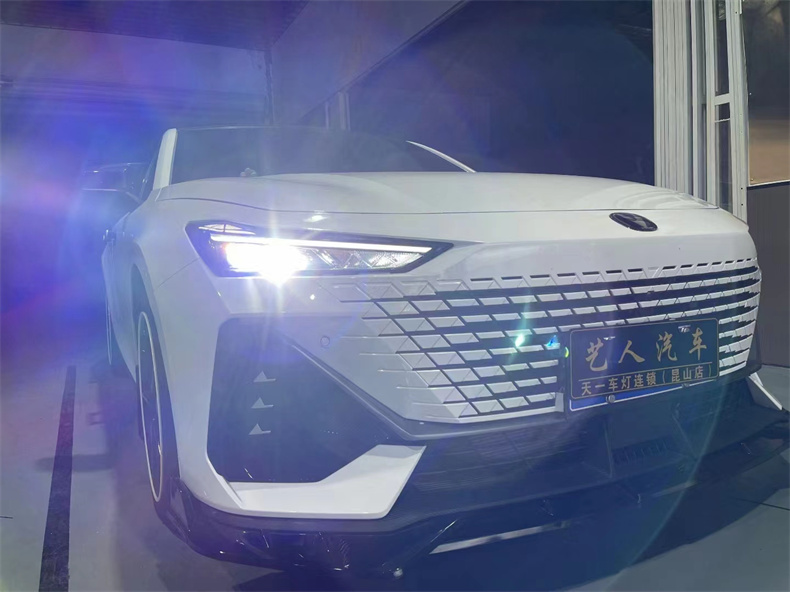 长安uni-v车灯有点暗,长安univ车灯亮度不够