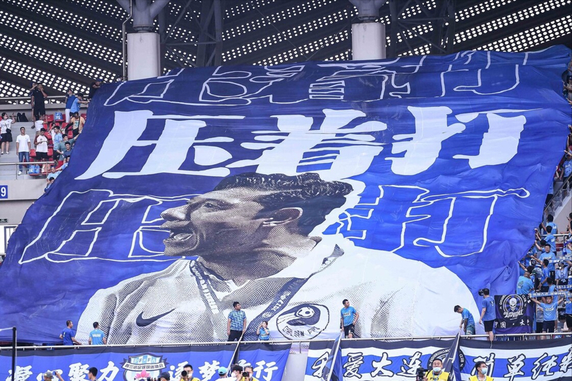 中国足球唯一的希望谢晖,谢晖的打法才是中国足球的出路