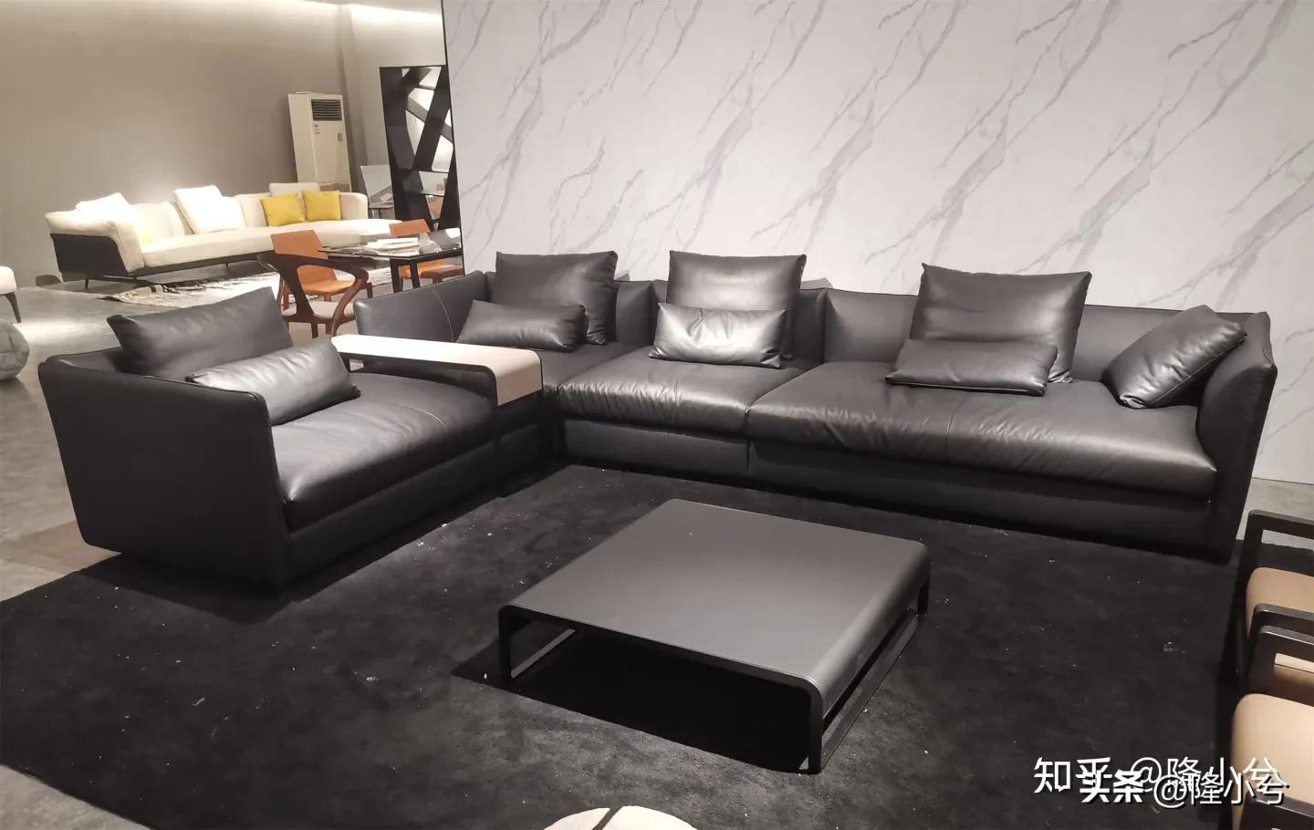 单人沙发舒适度推荐,适合人体舒适度的沙发