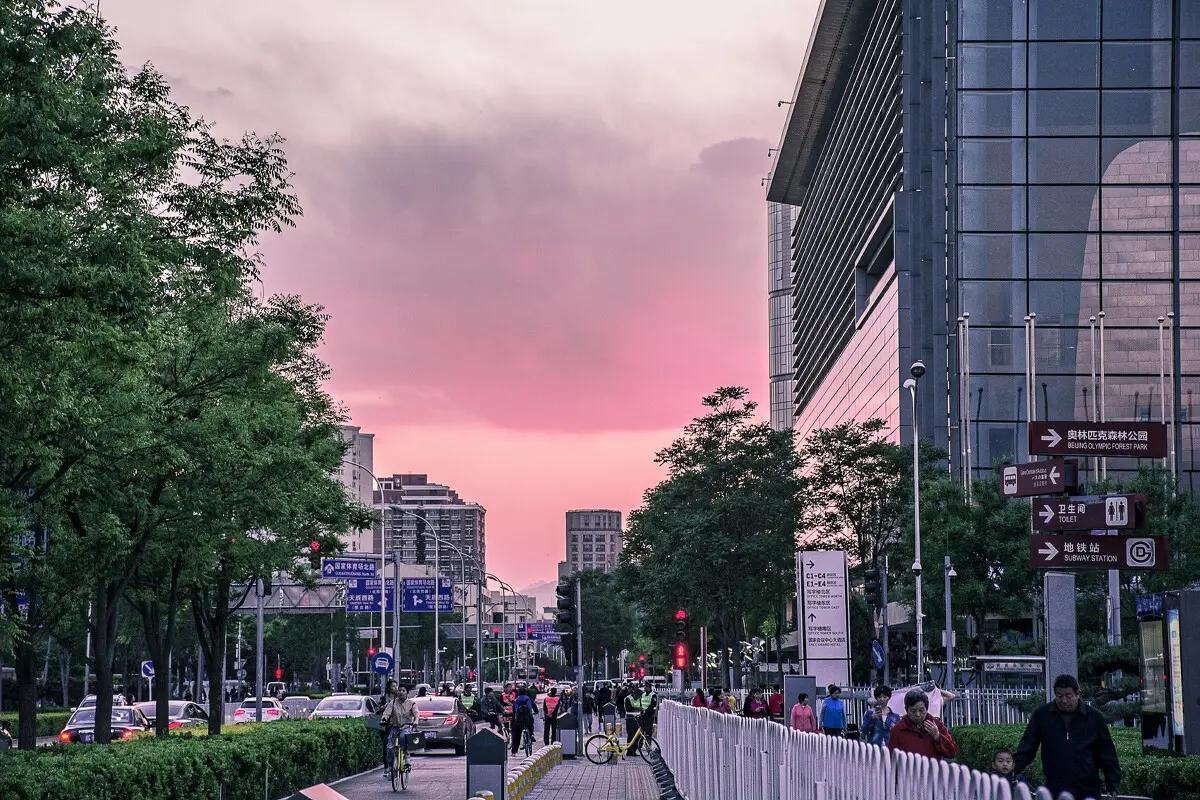 住宅小区当墓地放骨灰盒,住宅小区放骨灰盒改变了房屋性质