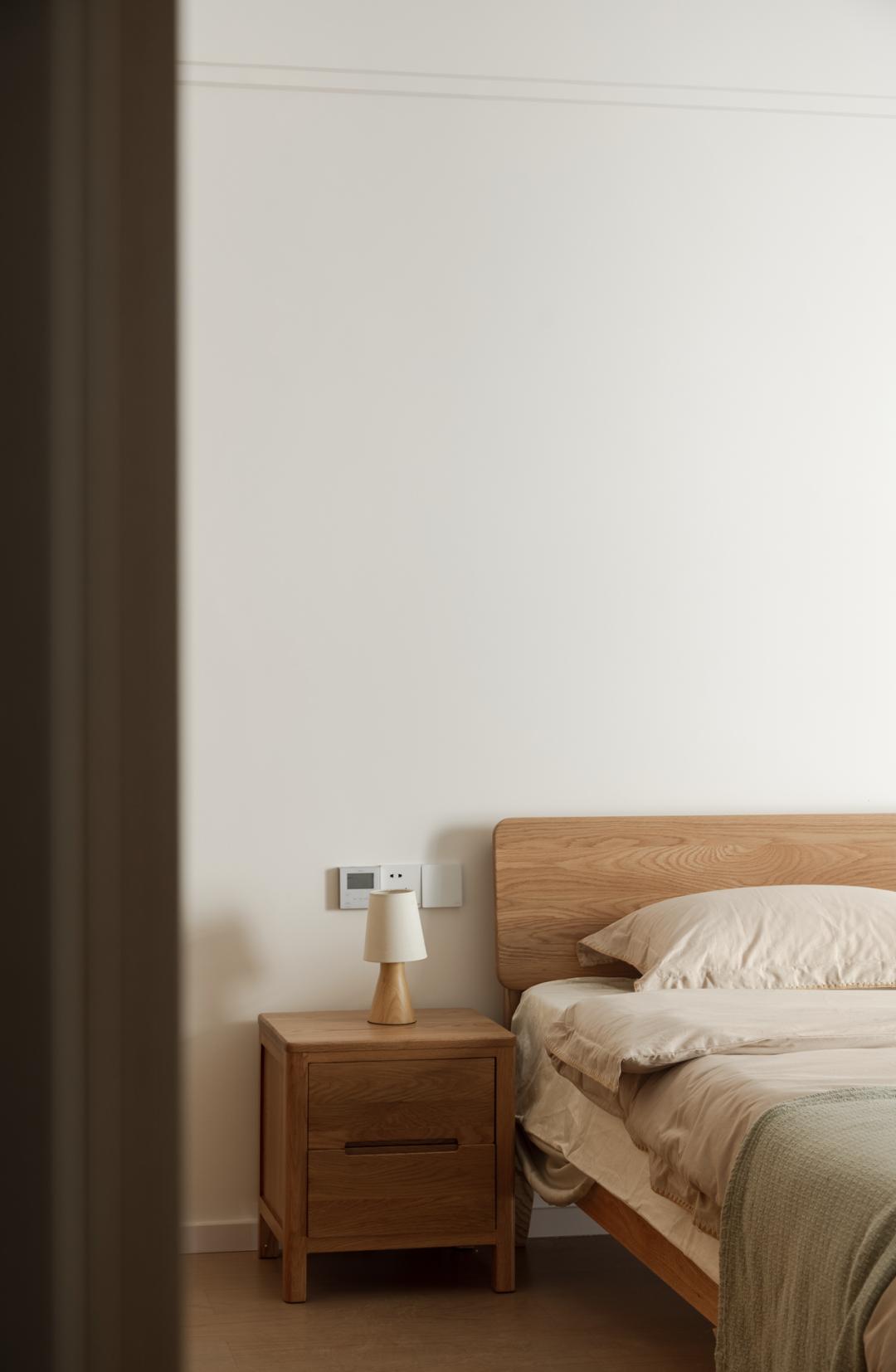 264㎡原木别墅丨满墙大书柜丨让自然的风带来家的宁静