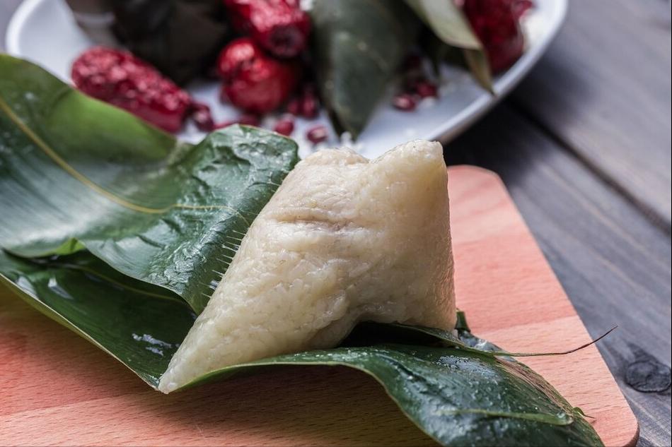 怎么才能让煮好的粽子又软又糯,煮粽子时为何会出现粽子夹生现象