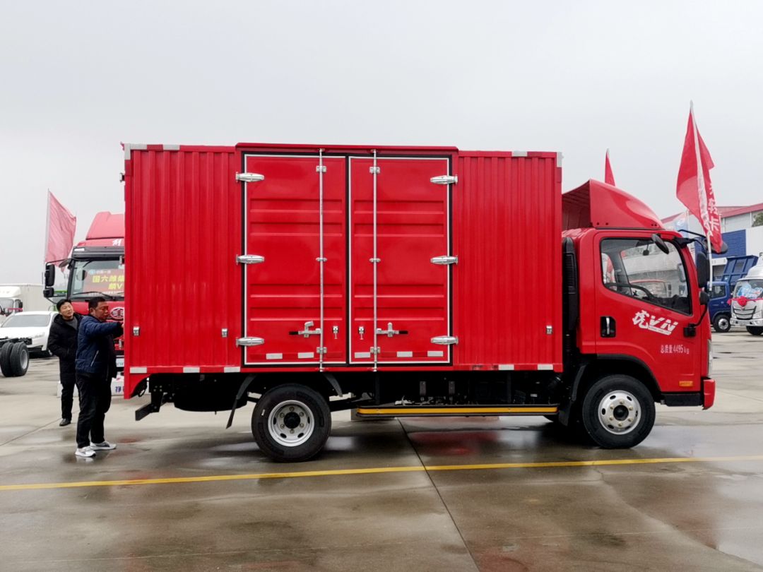 十堰龙信国际汽车城东风小康,十堰龙信国际汽车城二手车过户