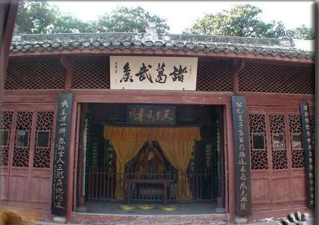 读着古诗去寻景,读着诗词看苏州