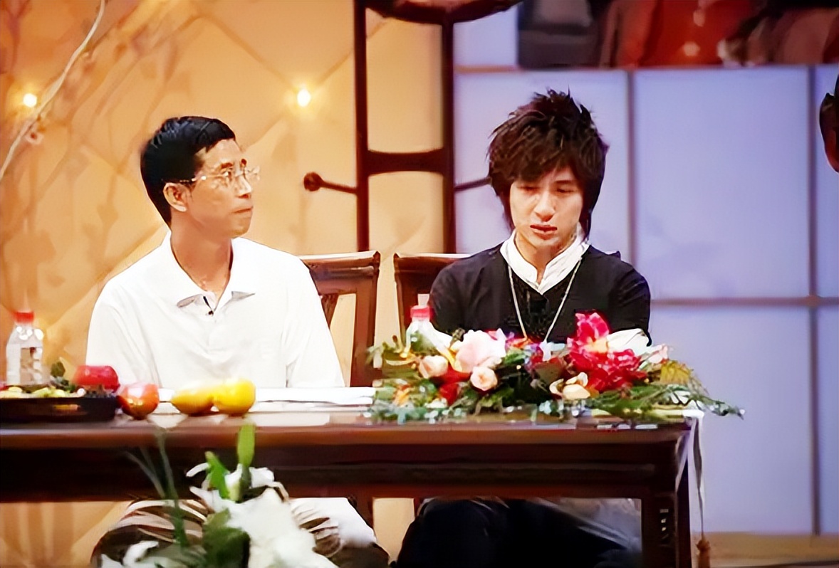 薛之谦与前妻复合原因,薛之谦和前妻复合了么