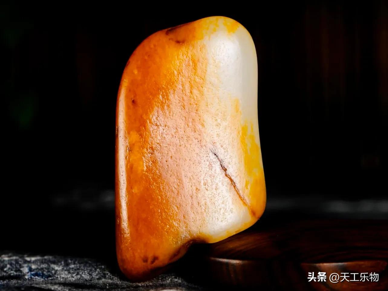 玛丽艳红皮籽料200克多少钱,玛丽艳的橘红皮籽料真假区别