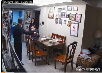 ‘‘掌掴男童’’事件网友各持己见,完整版视频解析,真相如何?