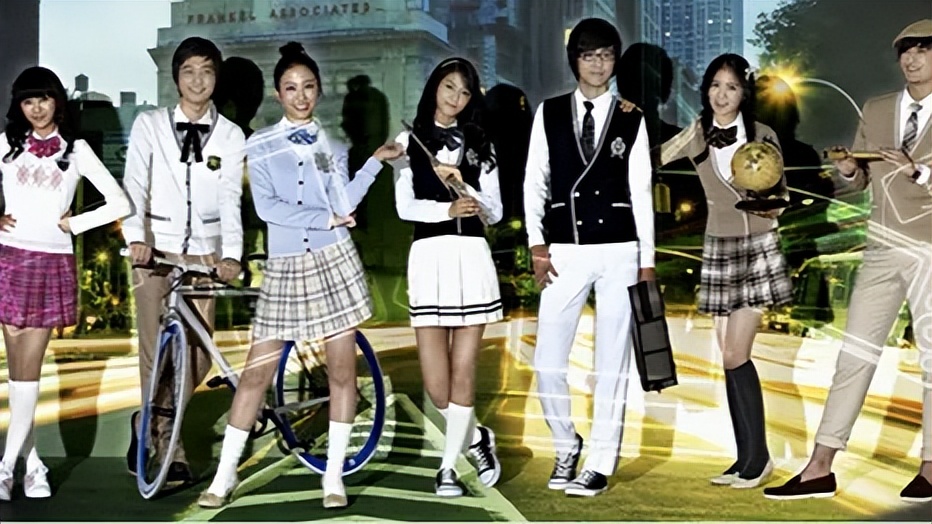 韩国首尔最著名的商业街,韩国首尔是一个魔幻的城市