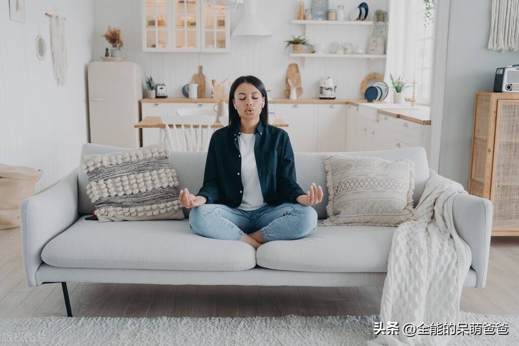 情绪起伏很大容易情绪失控,如何控制情绪最好的方法文字