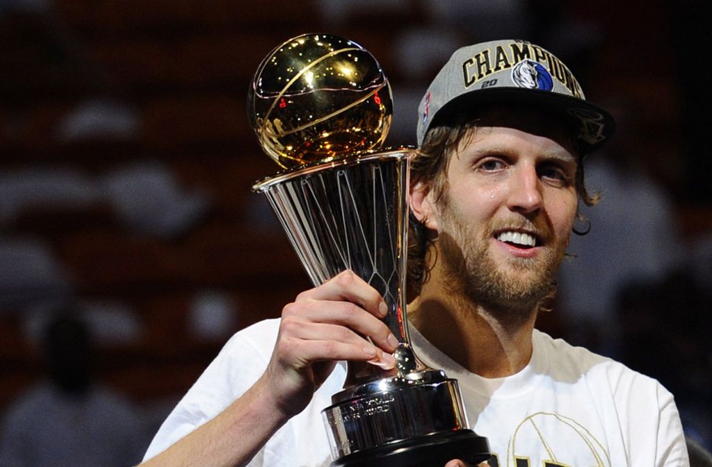 德克诺维茨基进球视频,德克诺维茨基单核带队