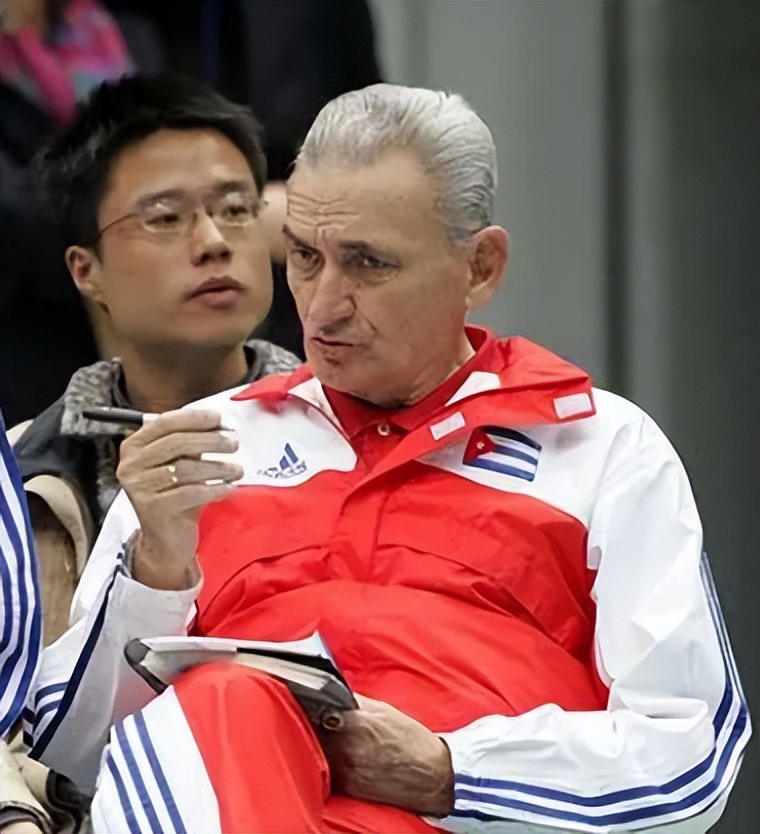 女排何琦崔咏梅,崔咏梅女排