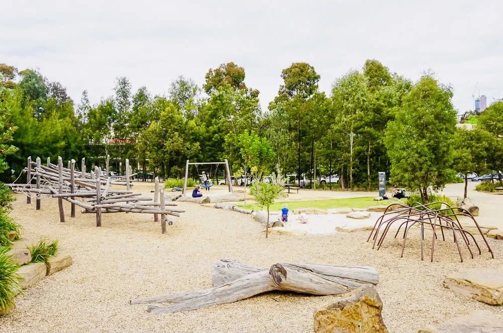 好玩的自由建造动物园游戏,狂野大自然游戏