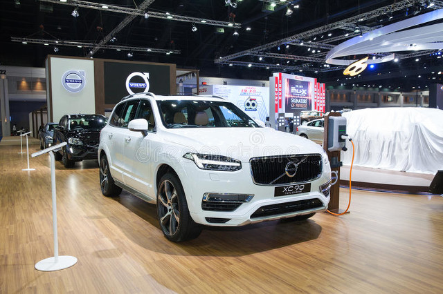 沃尔沃地表最强,沃尔沃xc90智行豪华版五座配置