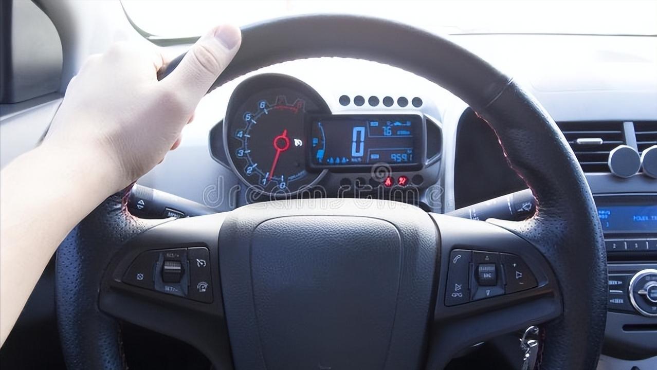 24小时共享自助洗车机价格_24h无人值守_源头厂家_全程指导