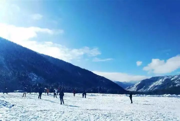 离乐山最近的滑雪场,乐山滑雪温泉