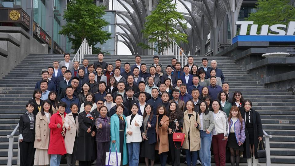 为什么清华大学emba总裁班受欢迎,清华总裁班是什么