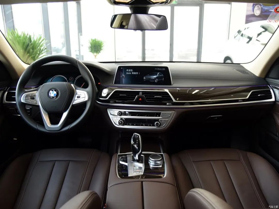 老款宝马7系能卖多少钱一辆,现在宝马7系二手哪年最值得入手