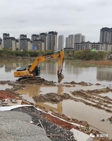莲塘一中象湖滨江校区地址,南昌县莲塘一中滨江校区怎么样