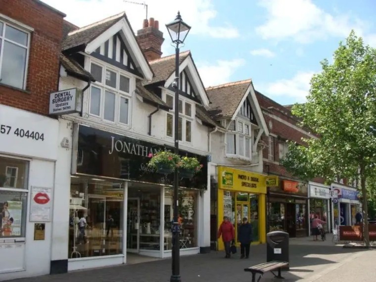 伦敦富人小镇,探索伦敦贫民窟