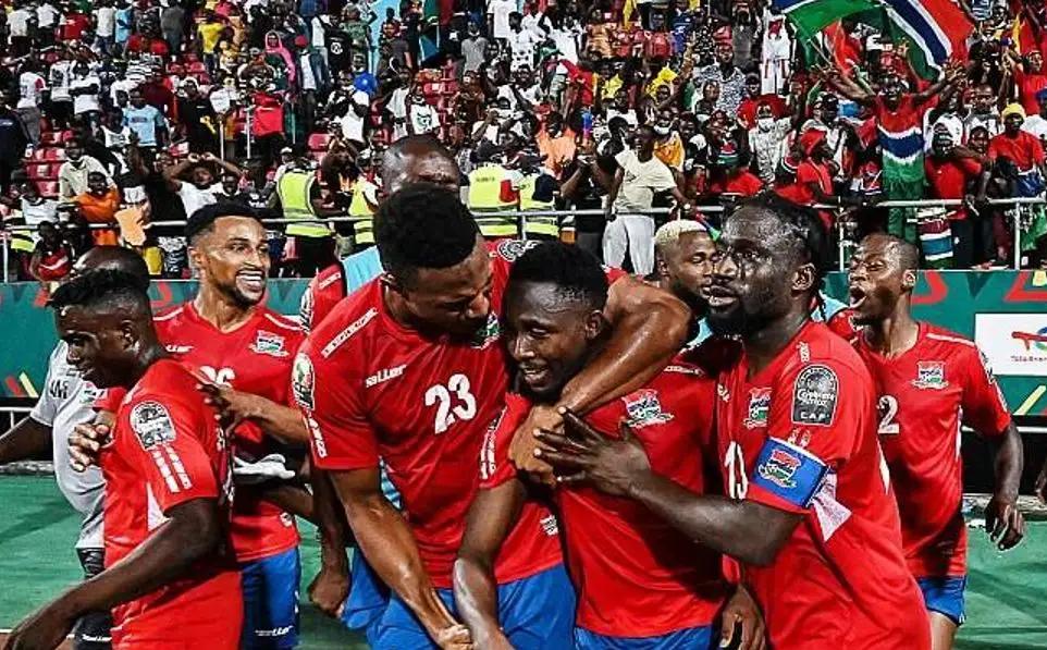 为什么非洲足球强国多集中在“北非和西非”？