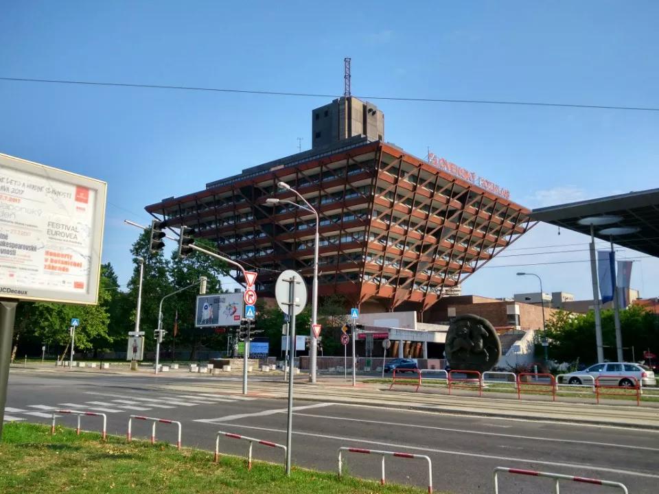 欧洲古城堡探秘,带你看世界走进巴尔干