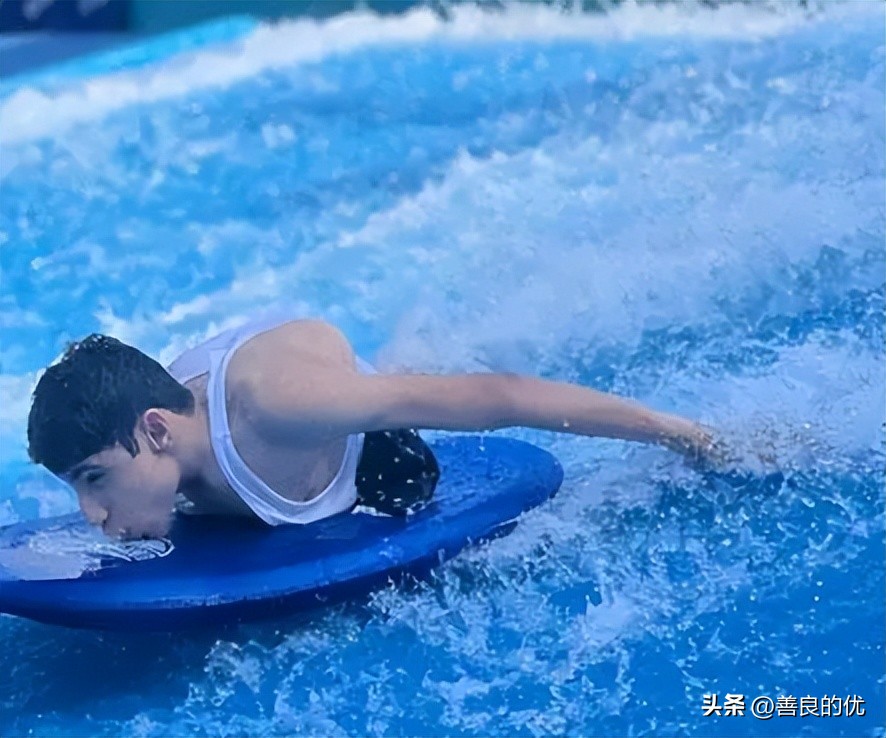 卡塔尔世界杯开幕式经典瞬间,卡塔尔世界杯感动时刻