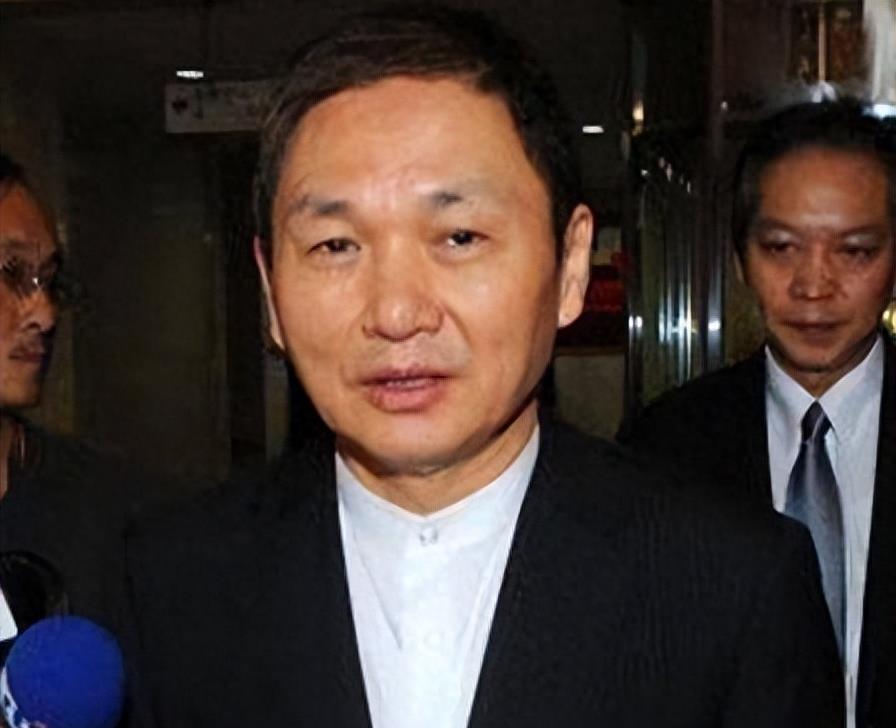 淫棍设计，29年长刑仍猖狂，60位女艺人被玷污！