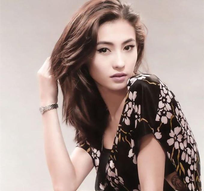 41岁张柏芝却满脸疲惫,张柏芝41岁的状态