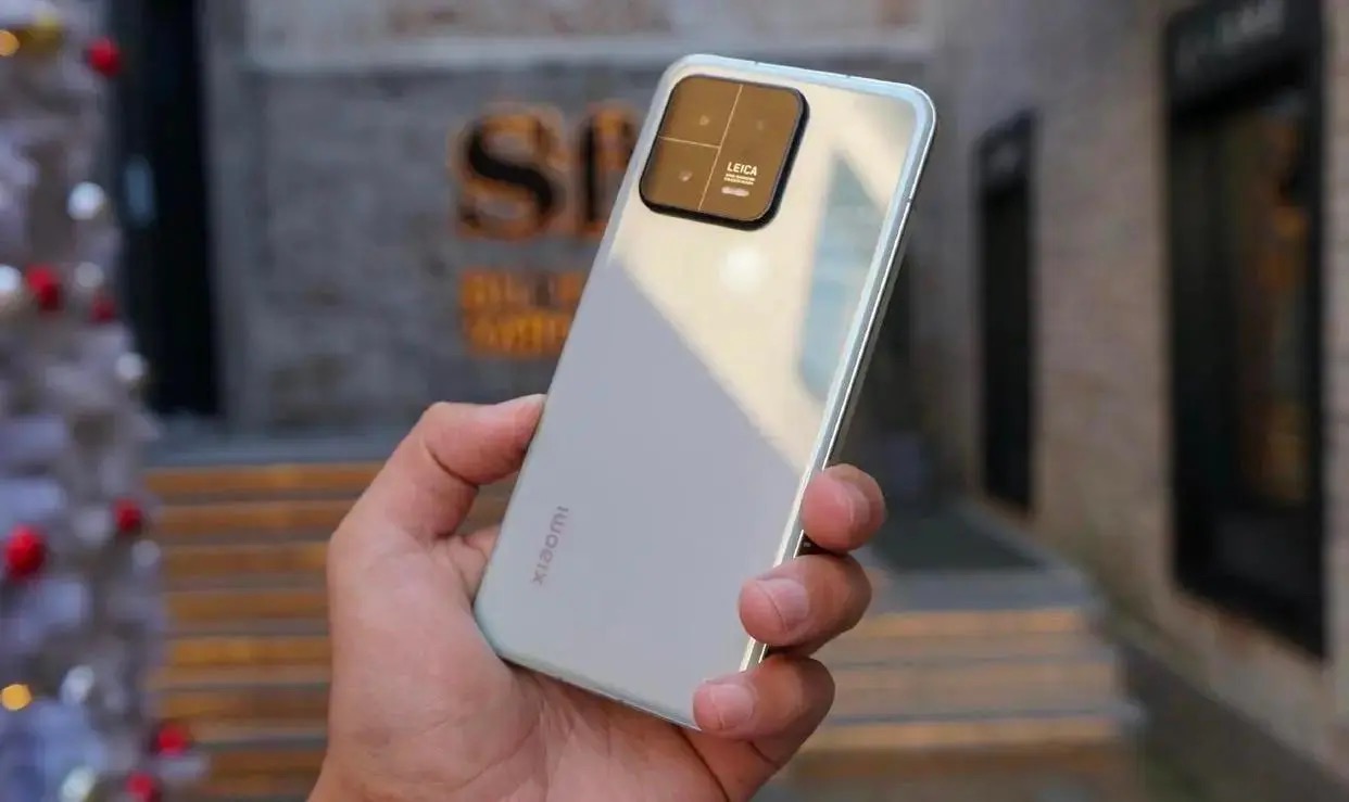 性价比高的小米手机1000到2000,小米手机直屏推荐性价比高