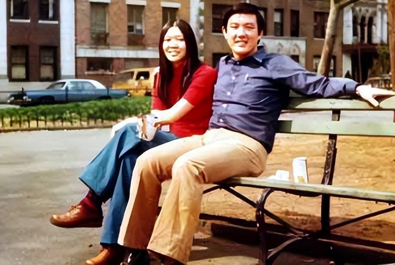 马英九祖籍湖南，自称跟毛主席是老乡：两家离得很近，大约两里路