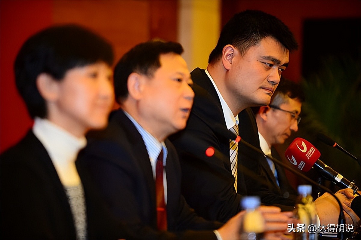 国内篮球联赛失控,国内足球篮球现状