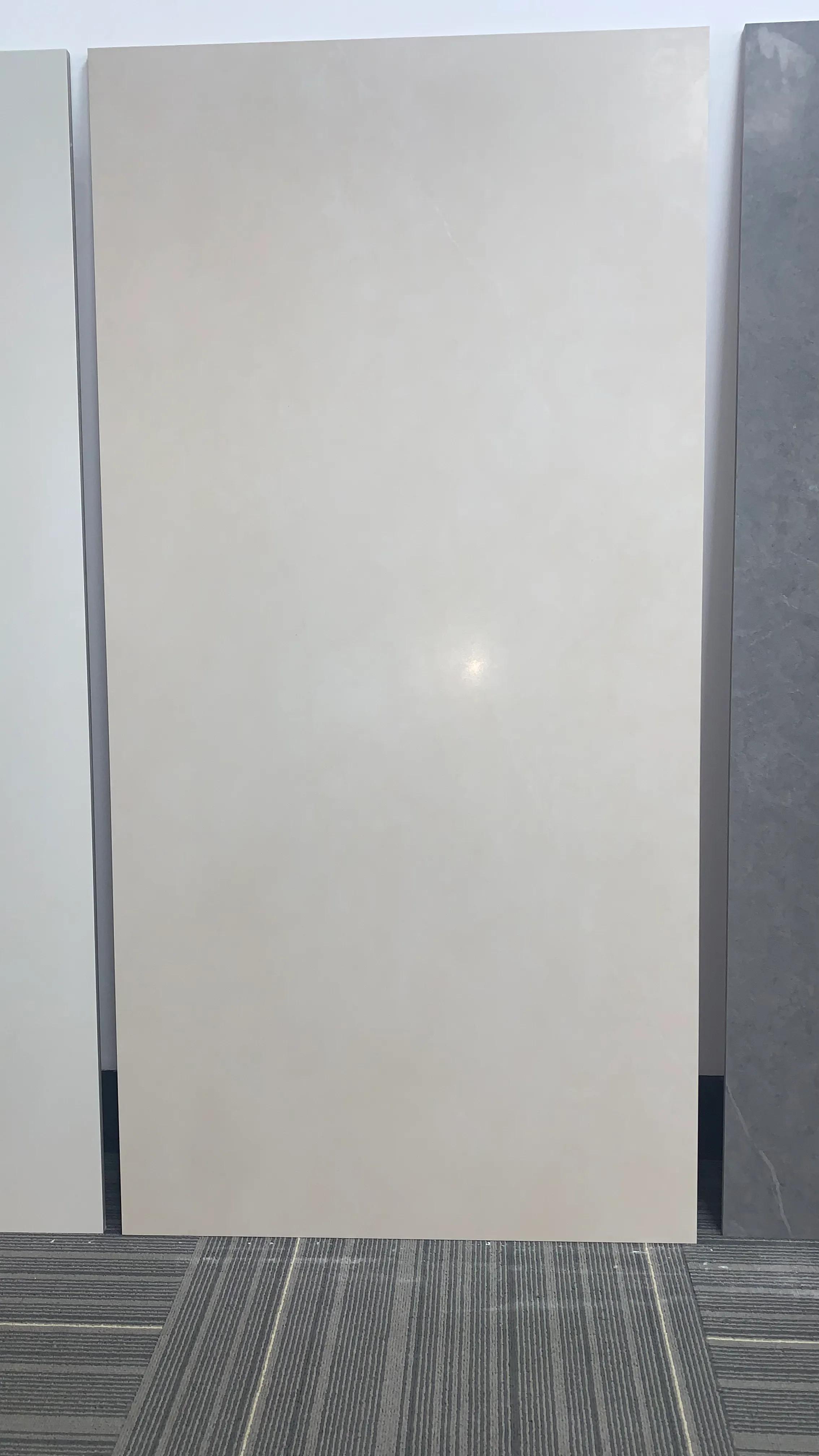 客厅瓷砖灰色阳台瓷砖选什么色,客厅装修瓷砖怎么选色