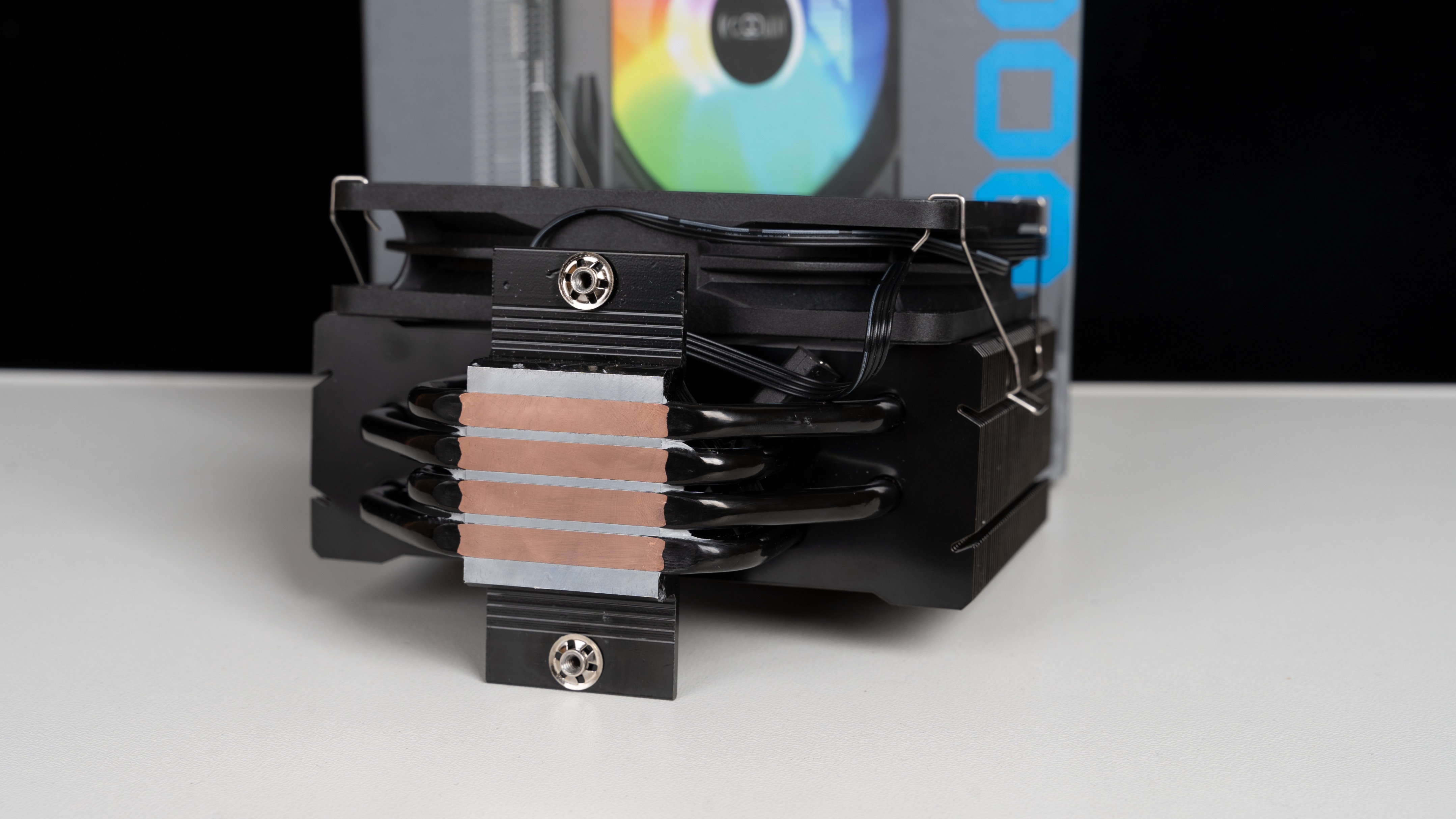 全新千元亮机卡怎么选，RX6400对比GTX1050Ti实测告诉你