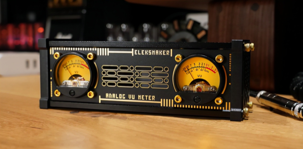 男人至死是少年,一个喜欢折腾的理工男的桌面好物分享